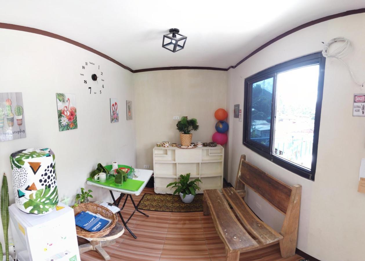 Marbeth Inn Корон Екстериор снимка