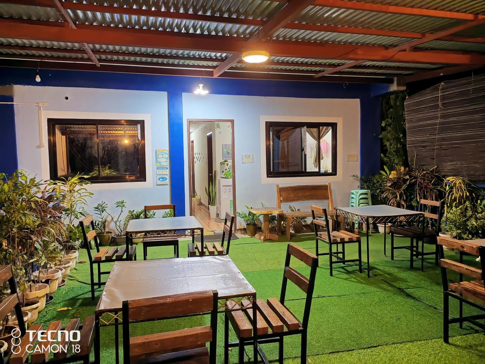 Marbeth Inn Корон Екстериор снимка